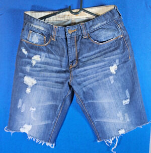 Twentyone 21 Men’s Vintage Distressed Denim Shorts Relaxed Fit Blue Size 32 x 33